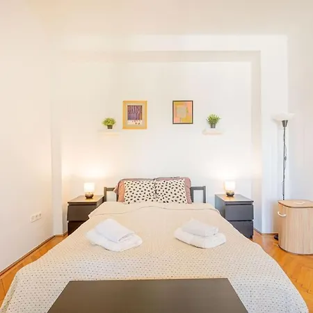 Daire Cozy Comfort Near The Market